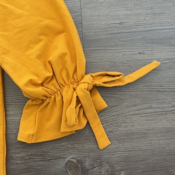 Eloquii Bow Sleeve Tie Sweatshirt Yellow NWT - Picture 7 of 9